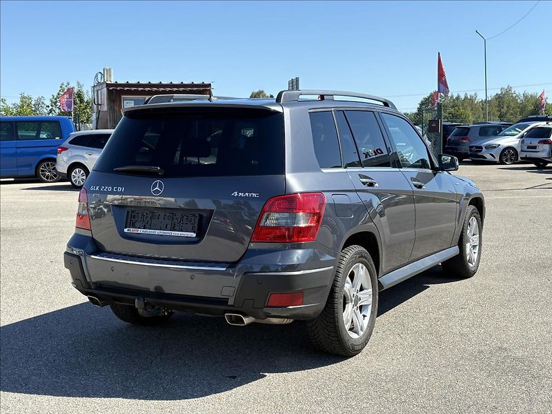 Mercedes-Benz GLK 2,2 220CDI AT,4M,Offroad paket - fotka 2 z 33