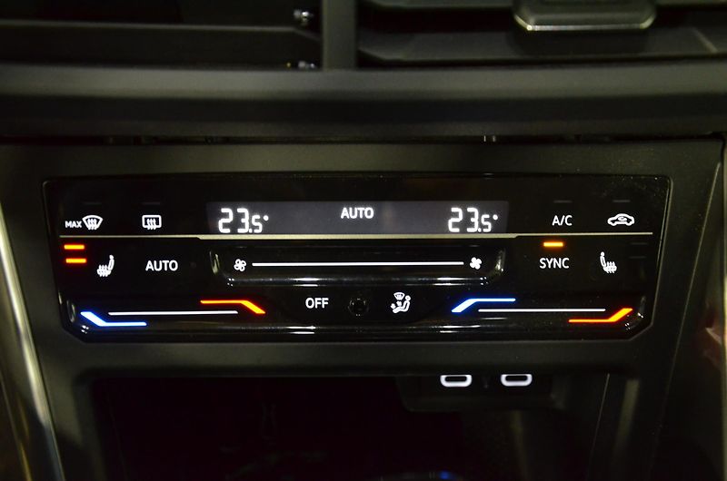Volkswagen Taigo (2022) 1.0 TSI 81 Life A - fotka 13 z 18
