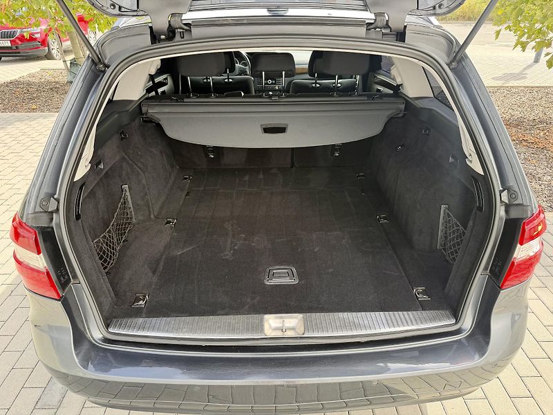Mercedes-Benz Třídy E (2010) 200 CDI AUTOMAT XENONY NAVI!!! - fotka 18 z 19