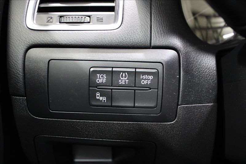 Mazda CX-5 2,0 AWD Nakama automat 1.majit - fotka 28 z 32