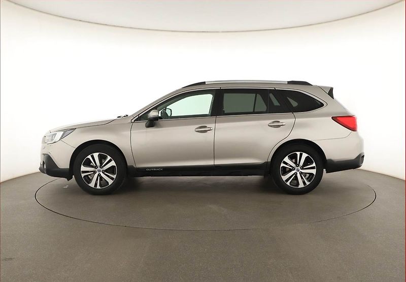 Subaru Outback (2018) 2.5 i - fotka 3 z 19