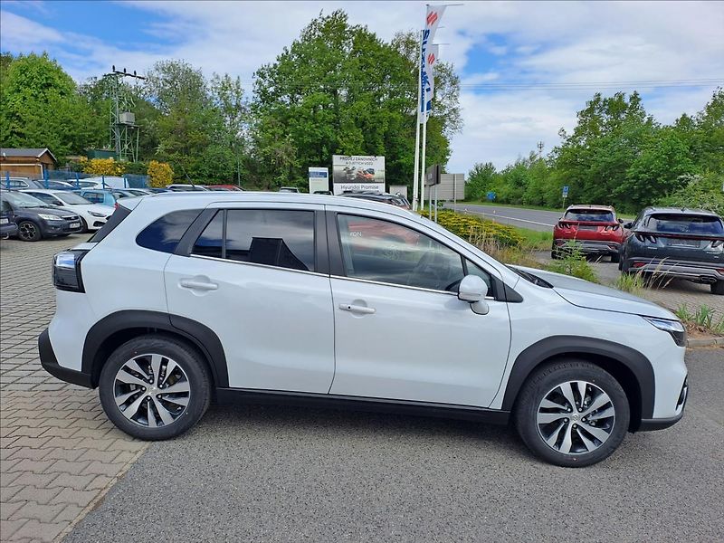 Suzuki S-Cross (2025) 1,4 BoosterJet Elegance Pano - fotka 4 z 24