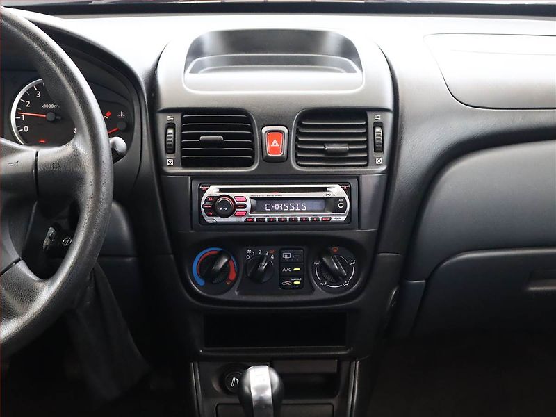 Nissan Almera (2007) 1.5, po STK, dobrý stav - fotka 9 z 10