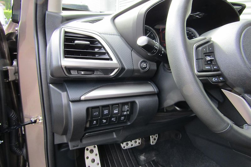 Subaru Forester (2022) Comfort NAVI ČR REZERVACE - fotka 9 z 37