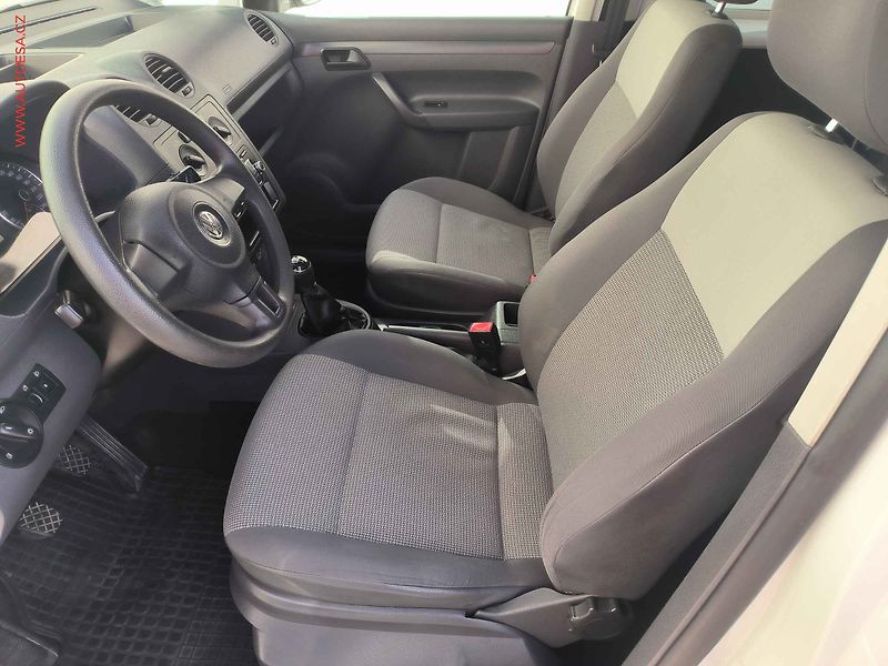 Volkswagen Caddy (2013) 1.2TSi, 1.maj - fotka 9 z 17