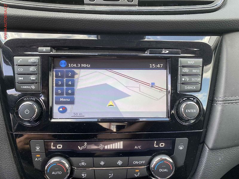 Nissan X-Trail (2019) 1.7 dCi 4x4, Tekna, LED - fotka 17 z 19
