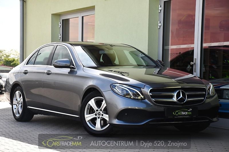 Mercedes-Benz Třídy E 250 - fotka 7 z 53