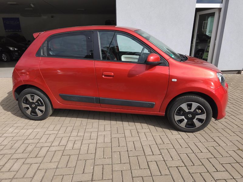Renault Twingo (2016) III. Experience SCe 70  - fotka 4 z 29