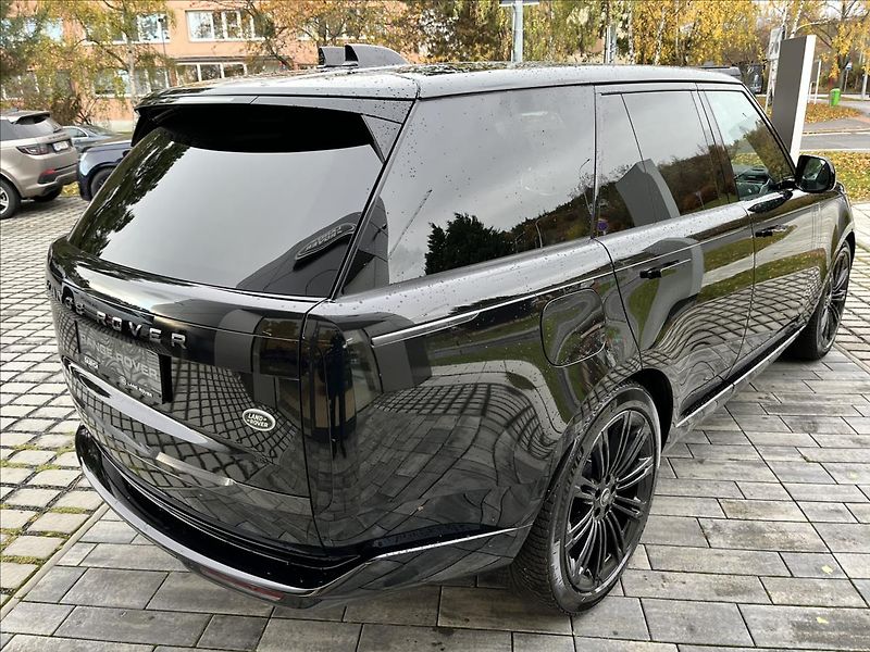 Land Rover Range Rover (2026) 4,4 P540 V8 AUTOBIOGRAPHY SWB - fotka 10 z 44