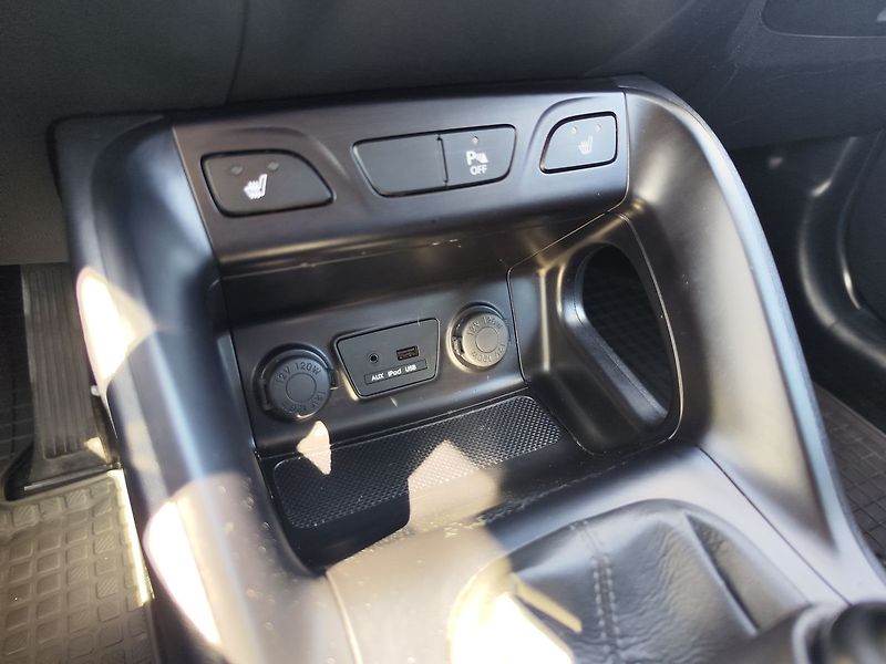 Hyundai ix35 1.7 CRDi/85kW trikolor Plus - fotka 18 z 31