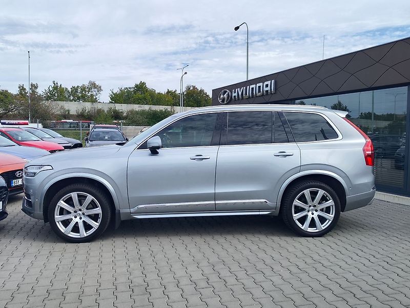 Volvo XC90 D5 2.0/173kW Inscription AT 4x - fotka 8 z 47