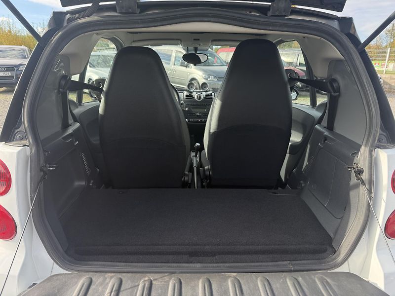 Smart Fortwo 1.0i MHD klima - fotka 17 z 17