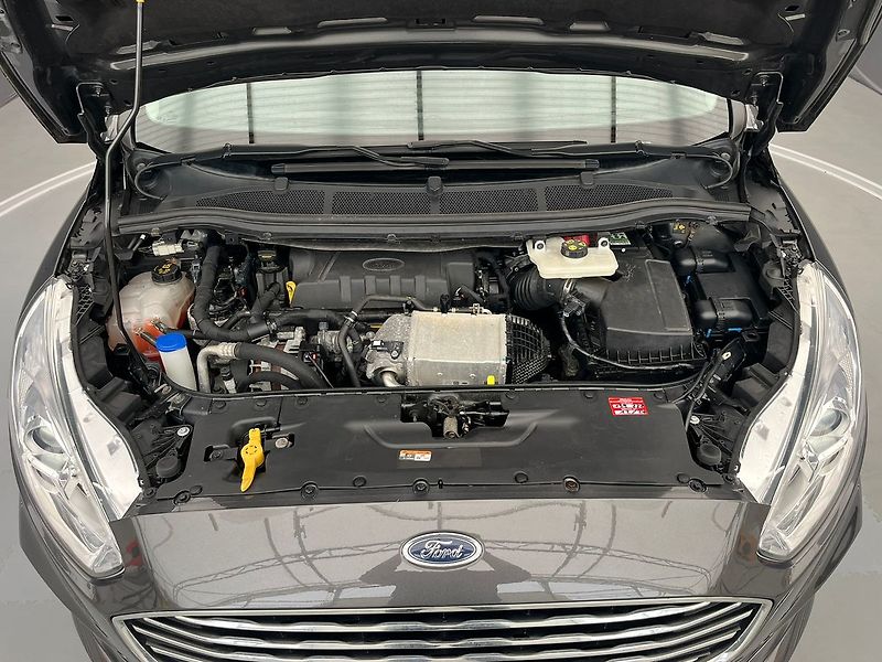 Ford Galaxy 2.0 EB, 140 kW, 7 míst, Cebia - fotka 34 z 45