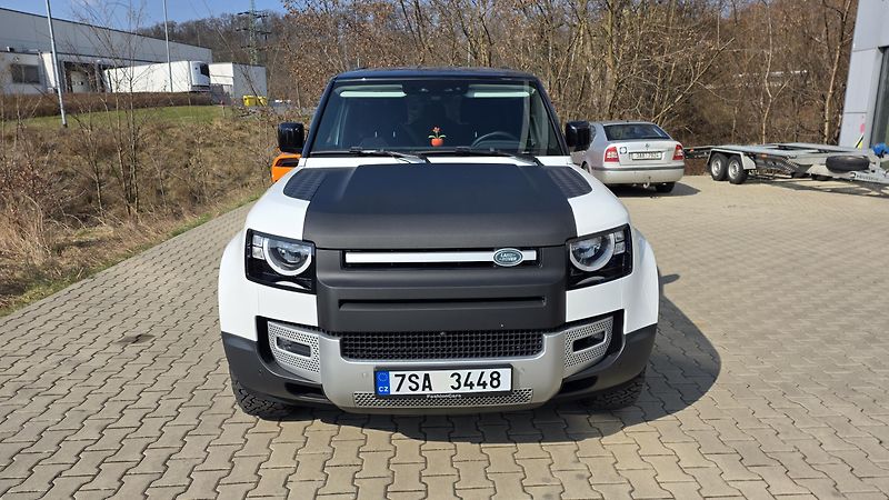 Land Rover Defender (2021) TOP STAV VZDUCH VELKÝ SERVIS - fotka 2 z 17