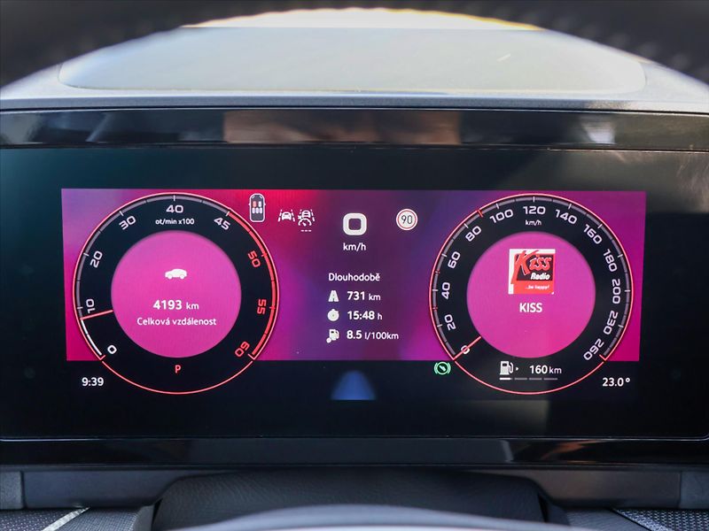 Škoda Kodiaq 2,0 TDI 4x4 DSG Sportline - fotka 20 z 40