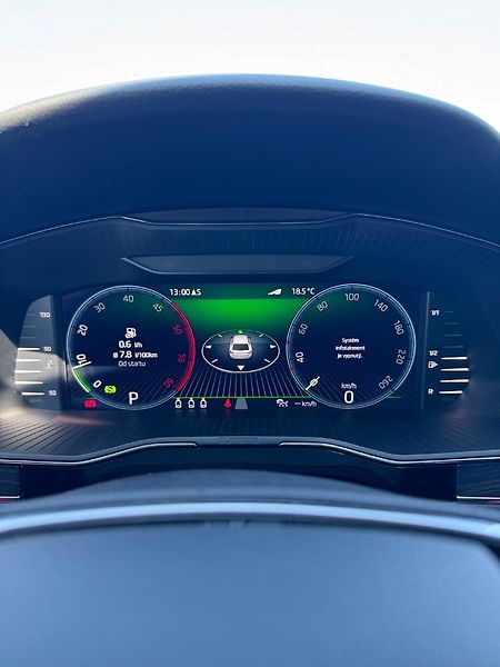 Škoda Superb (2023) 4x4 - fotka 5 z 21