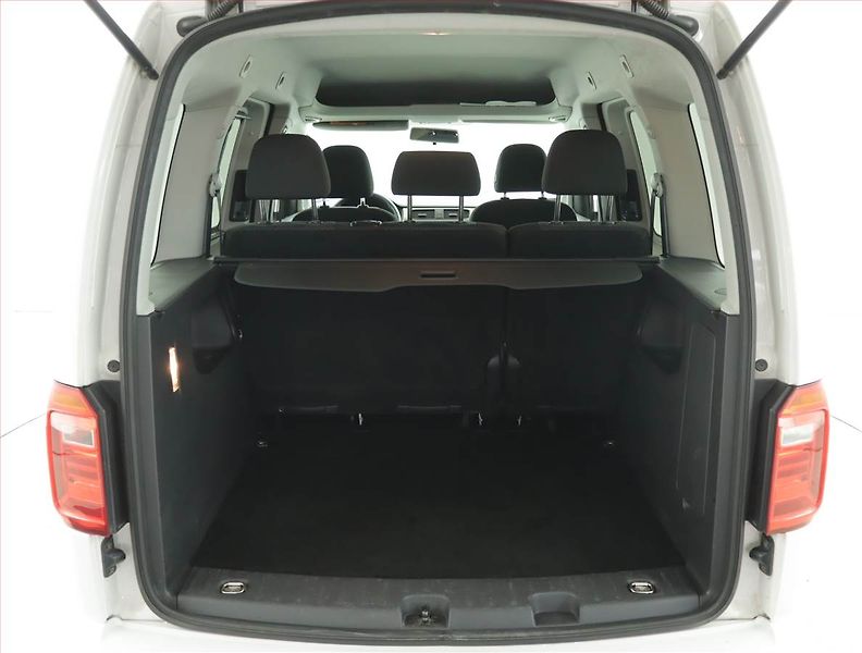 Volkswagen Caddy (2015) 2.0 TDI, 5Míst, 1Maj - fotka 13 z 15