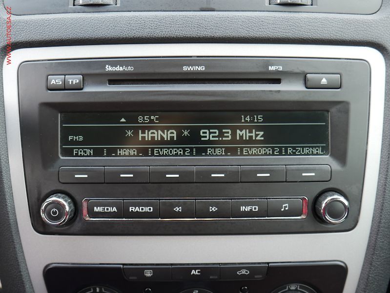 Škoda Octavia (2011) 1.2TSi, 2.maj,ČR, Ambition - fotka 12 z 15