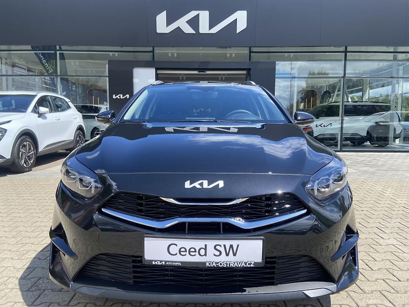 Kia Ceed SW (2025) TOP Tech+Bus 