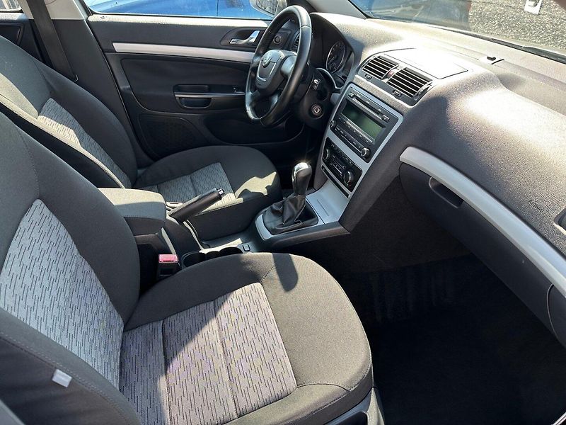Škoda Octavia (2009) 1.9TDi GARANCE KM - fotka 6 z 10