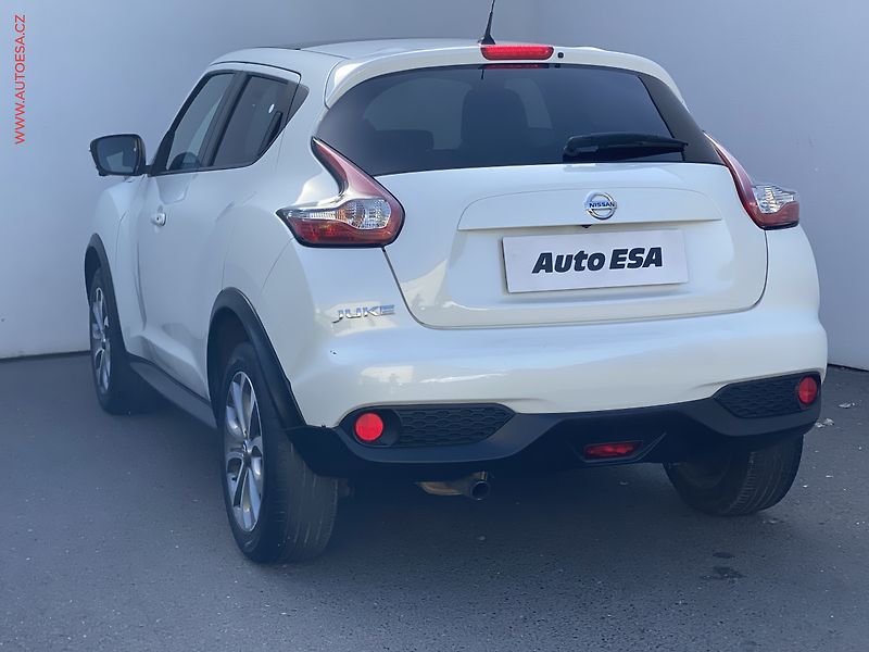 Nissan Juke (2017) 1.2 DIG-T, Tekna, panor - fotka 6 z 17