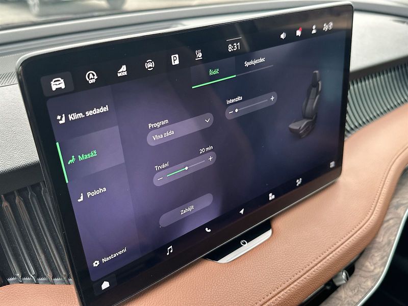 Škoda Superb (2024) 2.0 TSI 4x4 DSG L&K - fotka 14 z 45