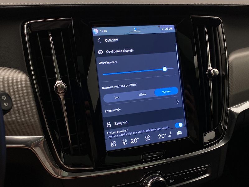 Volvo V90 T6 AWD RECHARGE DARK PLUS AUT - fotka 51 z 62