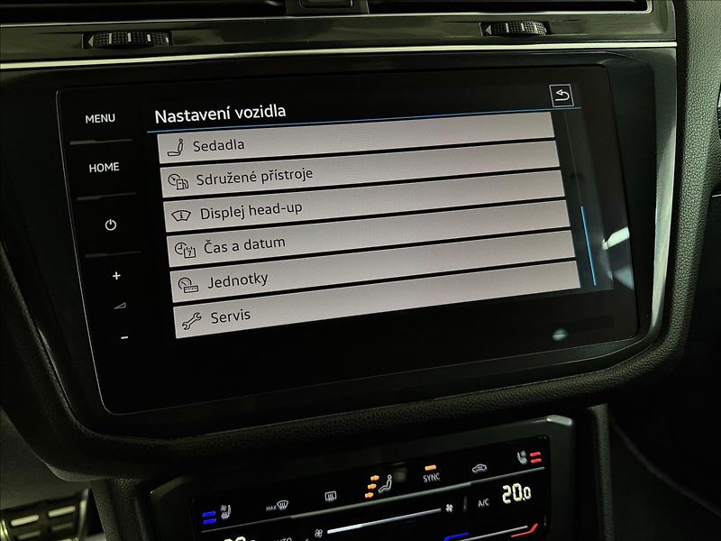 Volkswagen Tiguan Allspace R-LINE 180kW DCC H&K HUD PANO - fotka 23 z 50