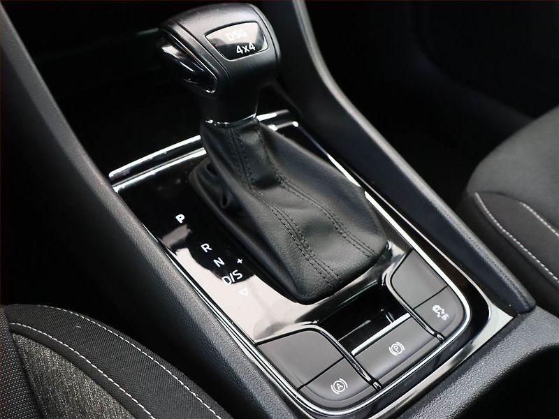 Škoda Karoq (2020) Style 2.0 TDI - fotka 11 z 18