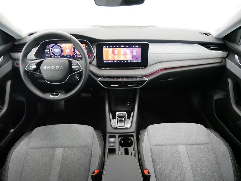 Škoda Octavia - fotka 5 z 29