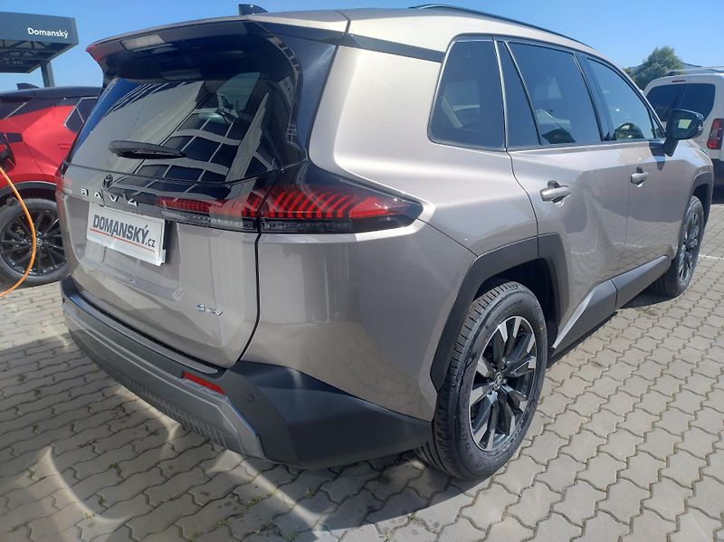 Toyota RAV4 (2026) 2.5 FHEV 4X4 Comfort Business - fotka 3 z 12
