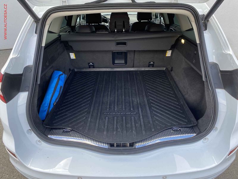 Ford Mondeo (2017) 2.0 TDCi 4x4, ČR, AT, navi - fotka 7 z 19
