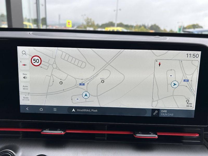 Hyundai Kona 26 1,6 T-GDI DCT HP N LINE - fotka 23 z 31
