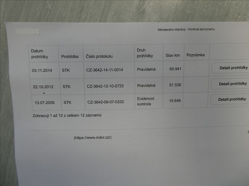 Volkswagen Golf 1,4 i16V serviska,ČR,2.majitel - fotka 40 z 49