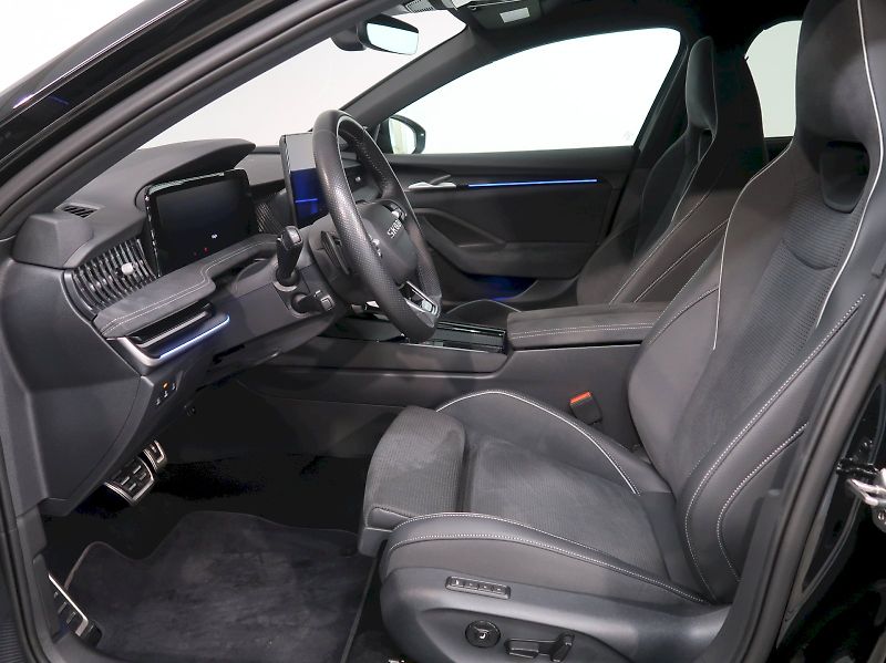 Škoda Superb (2026) SPORTLINE 2.0TDI 110KW DSG WEB - fotka 13 z 45