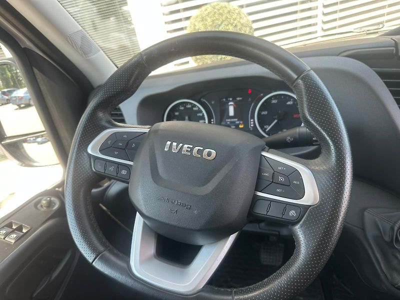 Iveco Daily (2023) 3.0D, 129KW, - fotka 13 z 23