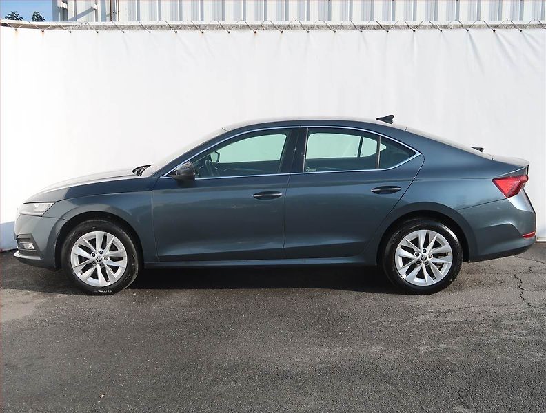 Škoda Octavia (2021) Style 2.0 TDI, Serv.kniha - fotka 3 z 21