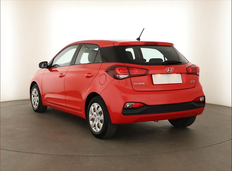 Hyundai i20 (2019) 1.2, Serv.kniha - fotka 4 z 12