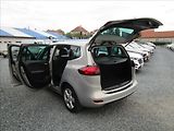 Opel Zafira Tourer 1.6CDTi aut. Klima, pan - náhled 32