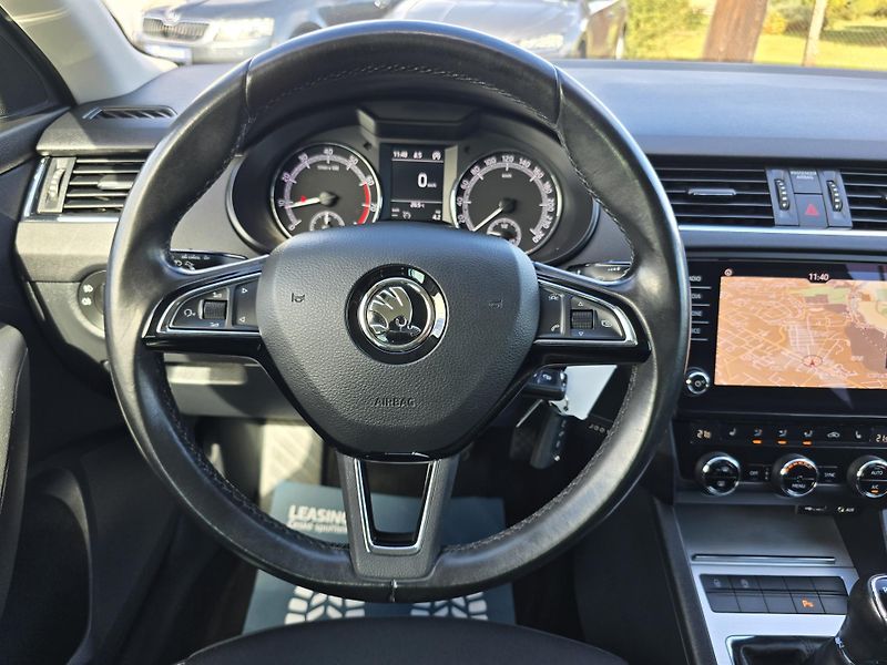 Škoda Octavia 1.4TSI ELEGANCE 100% STAV 1Maj - fotka 29 z 31
