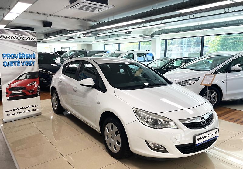 Opel Astra 1,4 16V, ČR, 1.MAJ - fotografie inzerátu