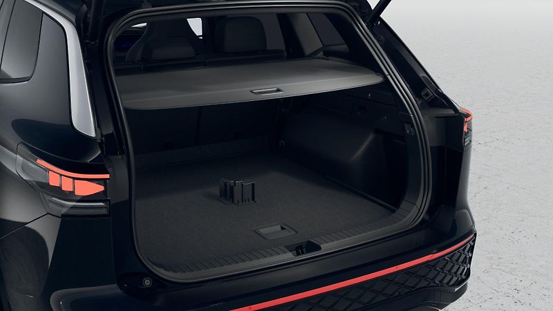 Volkswagen Tayron (2026) R-Line People 2,0 TDI 142 kW 4 - fotka 9 z 9