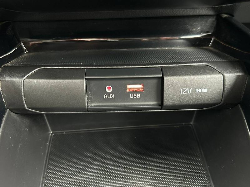 Kia Stonic (2020) 1,25 CVVT 61kW Exclusive - fotka 18 z 31