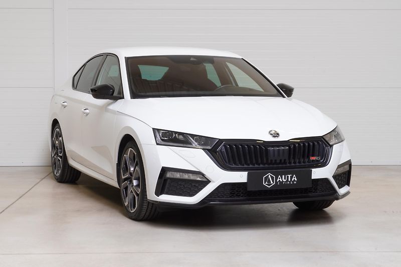 Škoda Octavia RS,2.0TSI,1.MAJ,ČR,NEZ.TOPENÍ - fotka 3 z 38