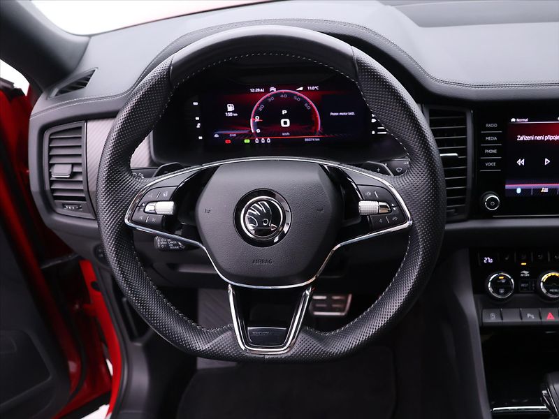 Škoda Kodiaq 1,5 TSI 110kW DSG Sportline DP - fotka 19 z 36