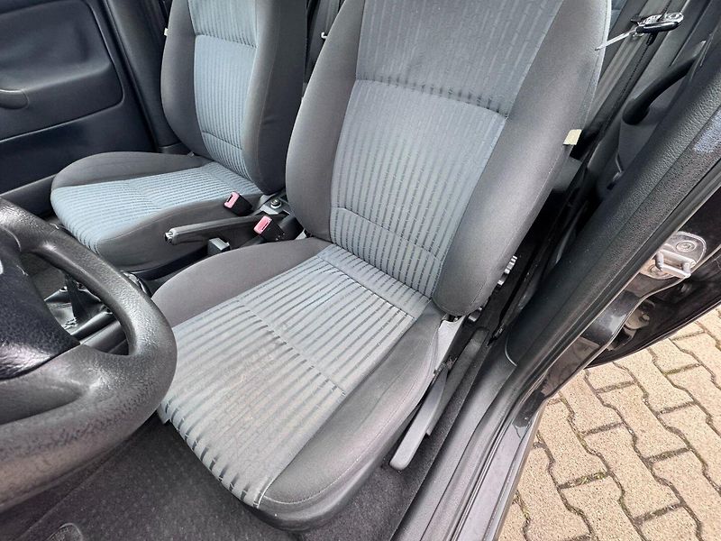 Škoda Octavia (2006) 1,9 TDI 74 KW NOVÁ STK - fotka 23 z 46