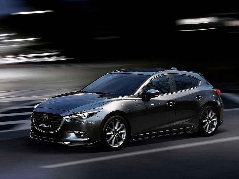 Mazda CX-9.