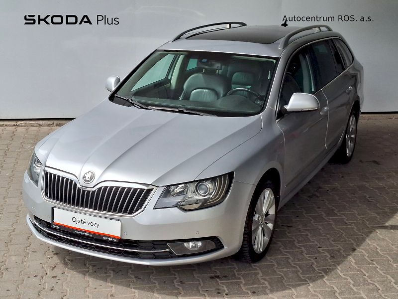 Škoda Superb (2013) combi  ELEGANCE L4 103/2,0 DSG - fotografie inzerátu