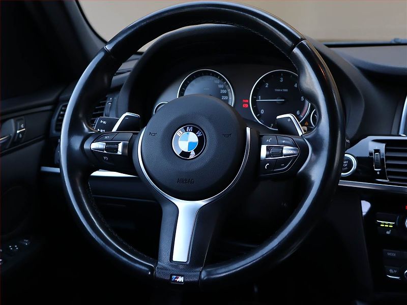 BMW X3 (2016) M Sport xDrive20d, 4X4 - fotka 14 z 22