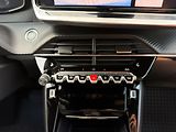 Peugeot 2008 ALLURE Pack 1.2PT 130 EAT8 - náhled 24